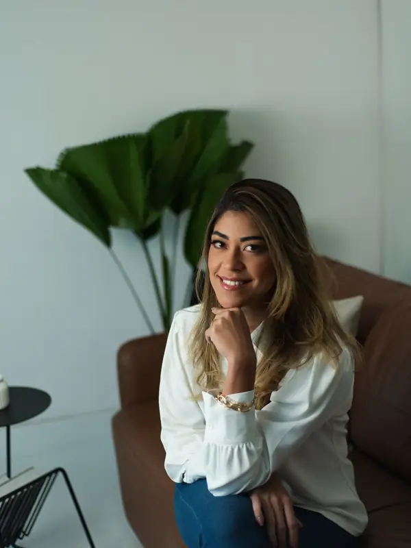Dra. Thayná Braga, advogada trabalhista para Araruama
