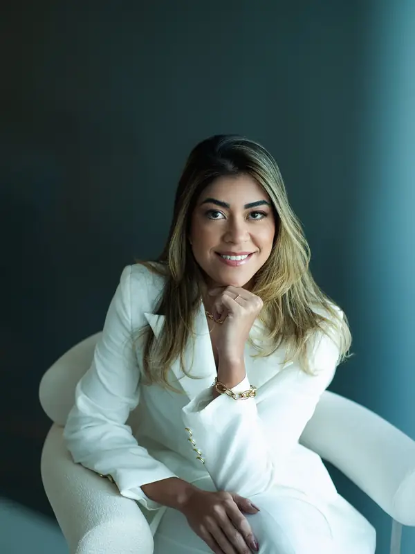 Dra. Thayná Braga, advogada trabalhista para Saquarema